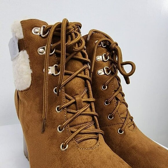 Brown Faux Suede Shearling Cuff Lug Sole Booties 7.5 - Picture 11 of 12